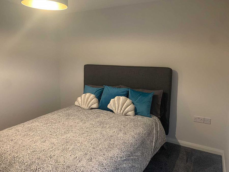 1D Library Square Kent Street