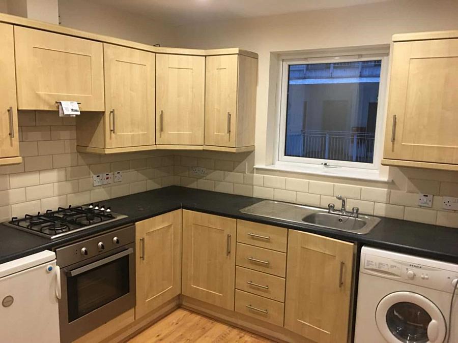 2E Library Square Kent Street