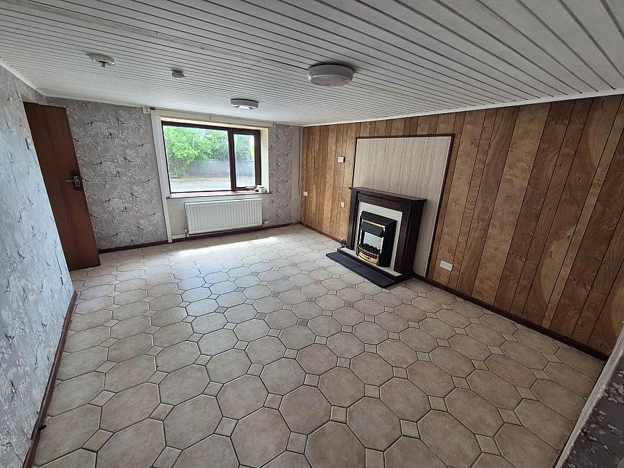 90 Manse Road