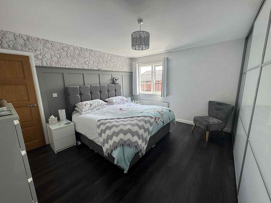 5 Highgrove Gate