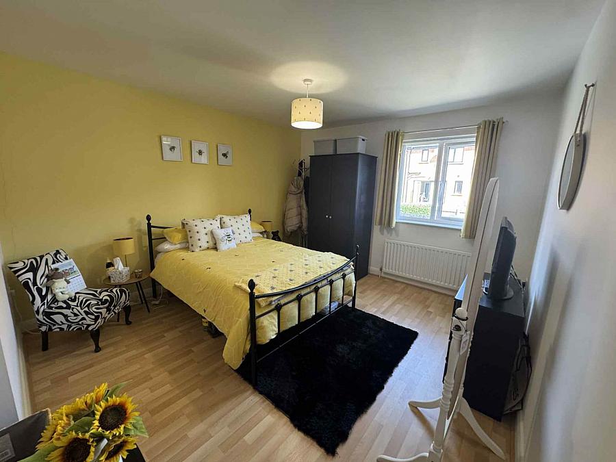 5 Highgrove Gate