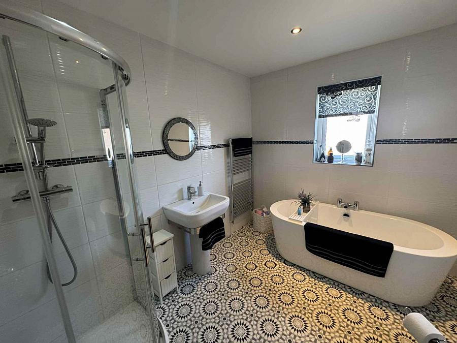 5 Highgrove Gate