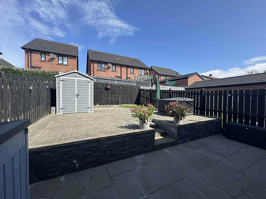 5 Highgrove Gate