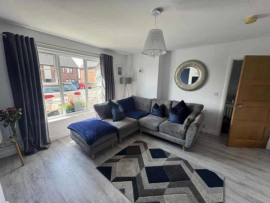 5 Highgrove Gate