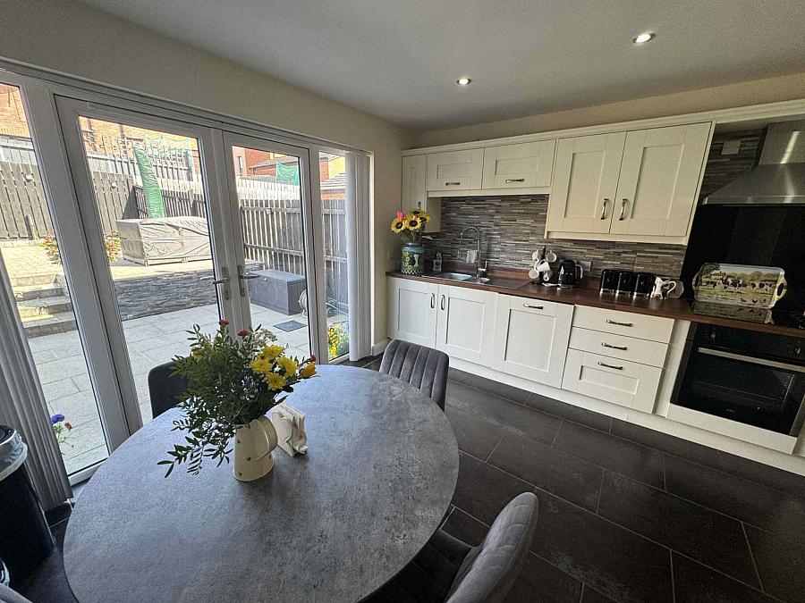 5 Highgrove Gate