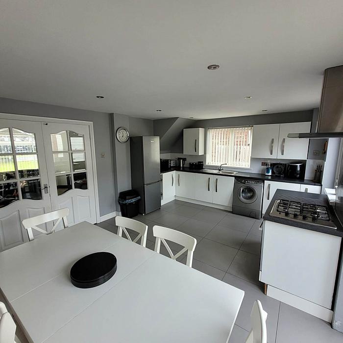 21 Windermere Avenue 21 Windermere Avenue