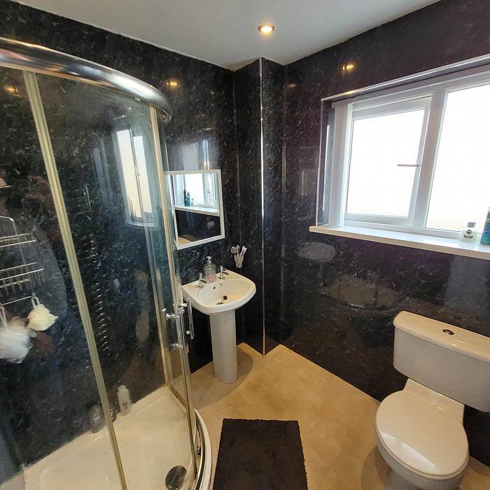 21 Windermere Avenue 21 Windermere Avenue