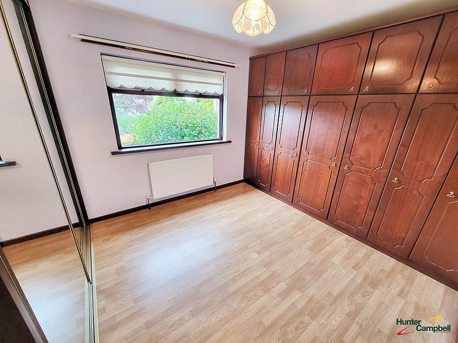 9 Heston Drive