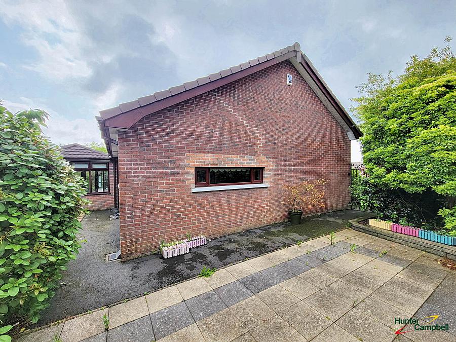9 Heston Drive