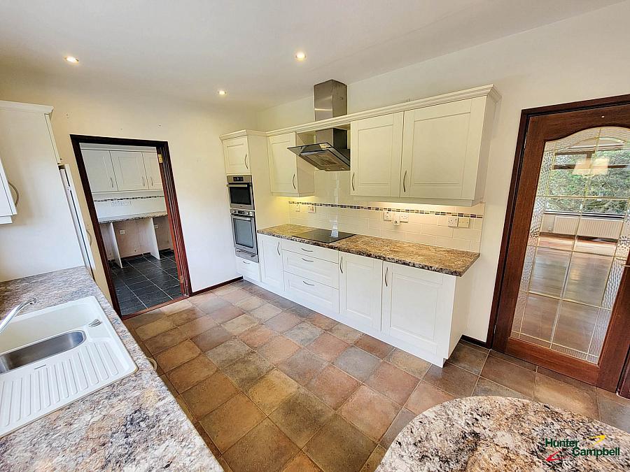 9 Heston Drive
