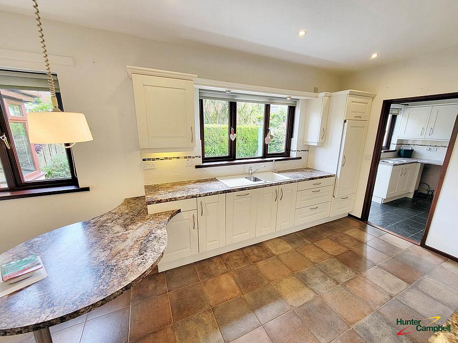 9 Heston Drive