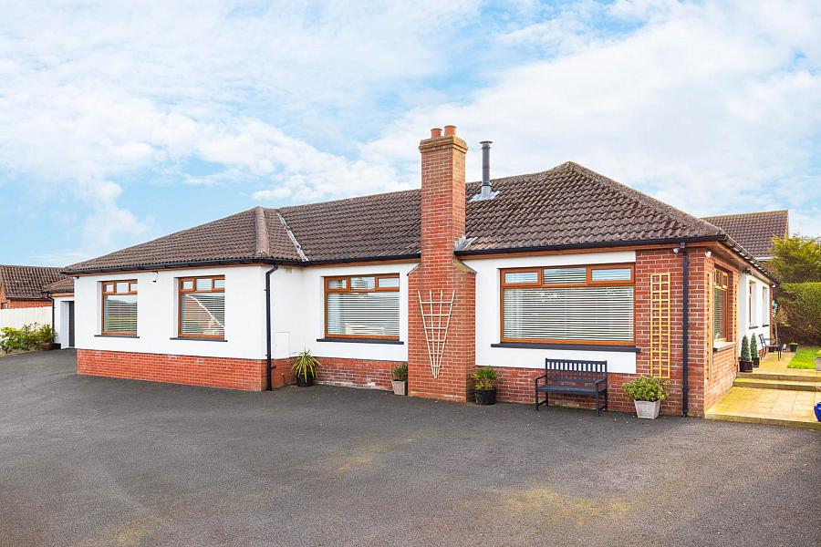 32 Brooklands Park