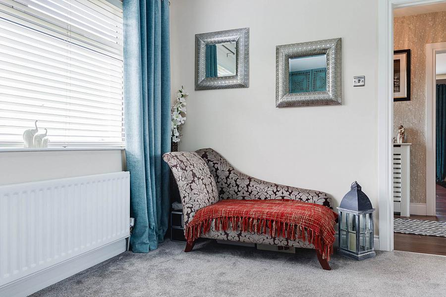32 Brooklands Park
