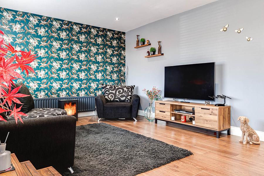 32 Brooklands Park