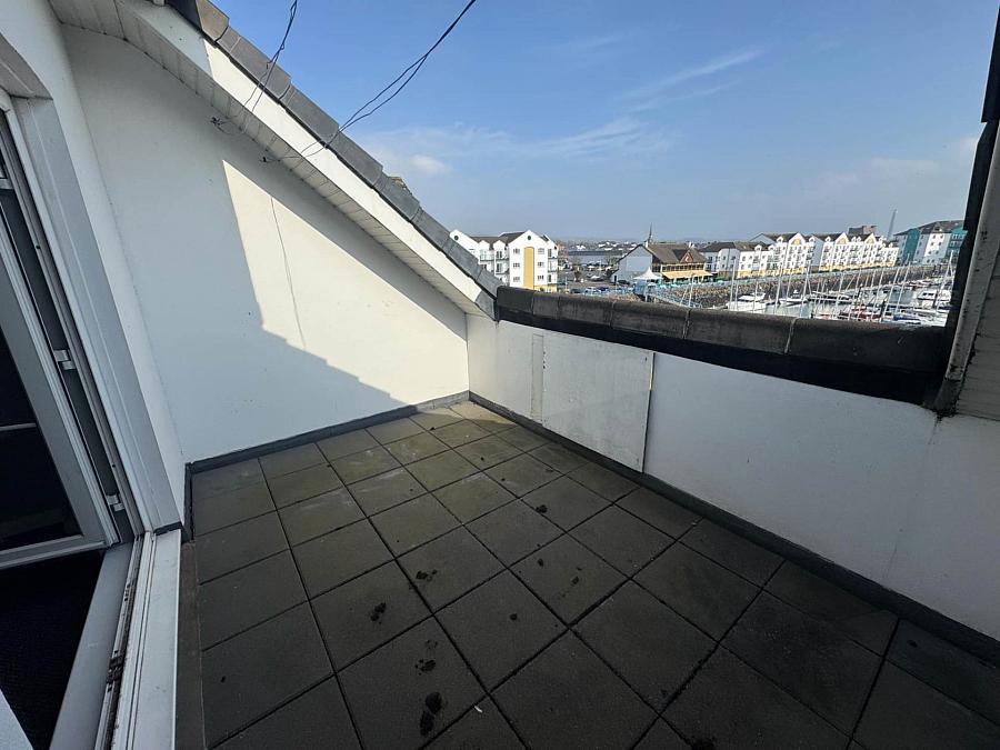 9 Swifts Quay
