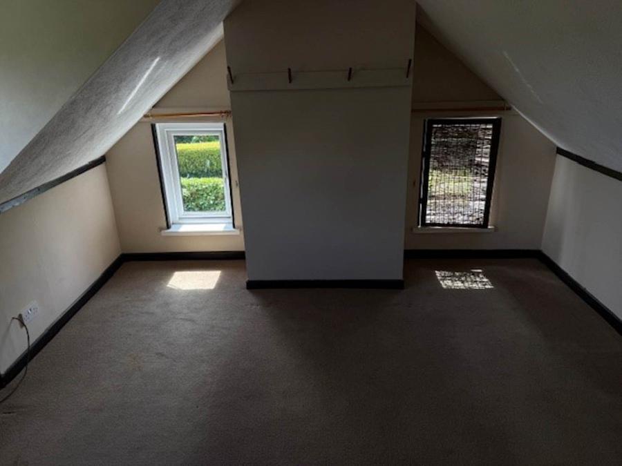 12 Redhall Drive