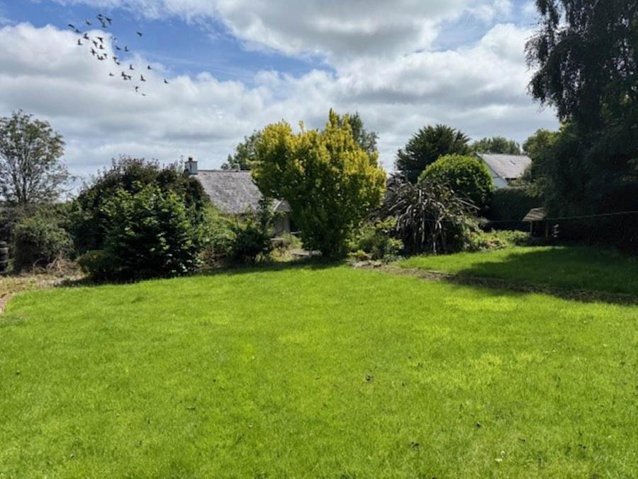 12 Redhall Drive