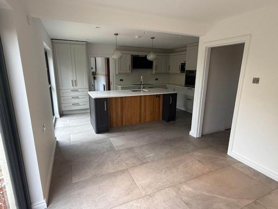 20 Bluefield Close