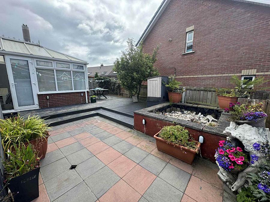29 Loughview Village