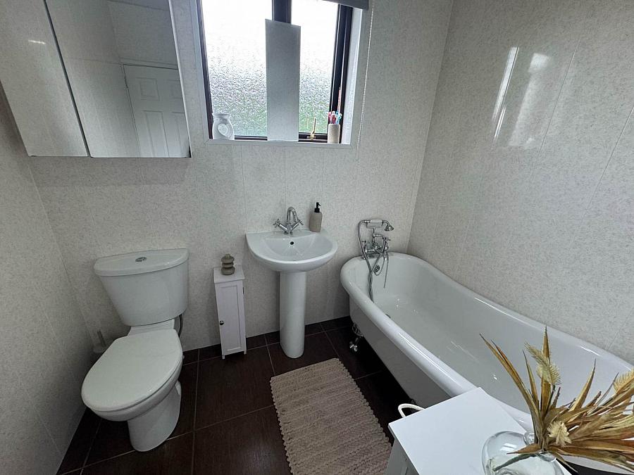 15 Brooklands Drive