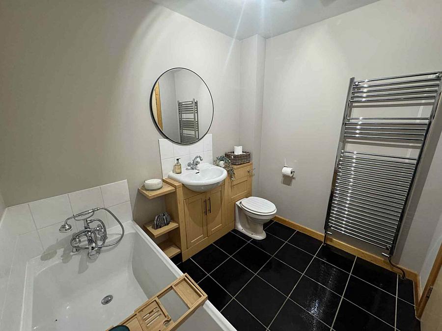 45 Meadowbank