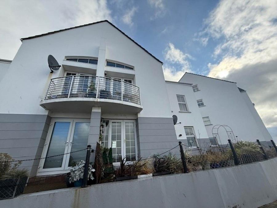 48 Swifts Quay