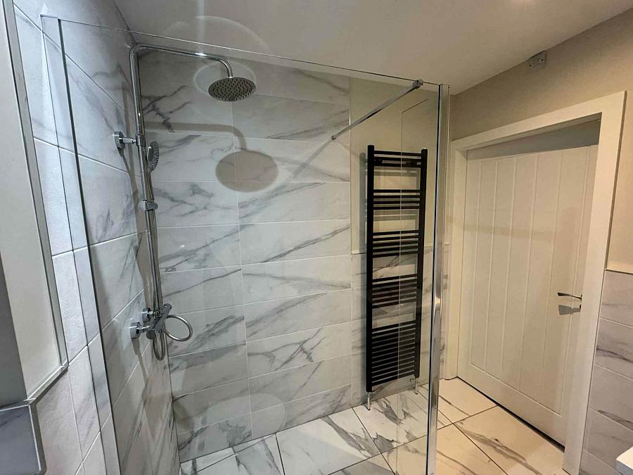 The Anchorage Apt      Scotch Quarter