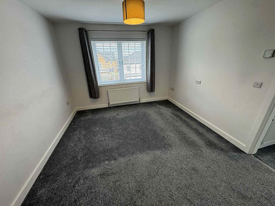 5 Bashford Park Lane