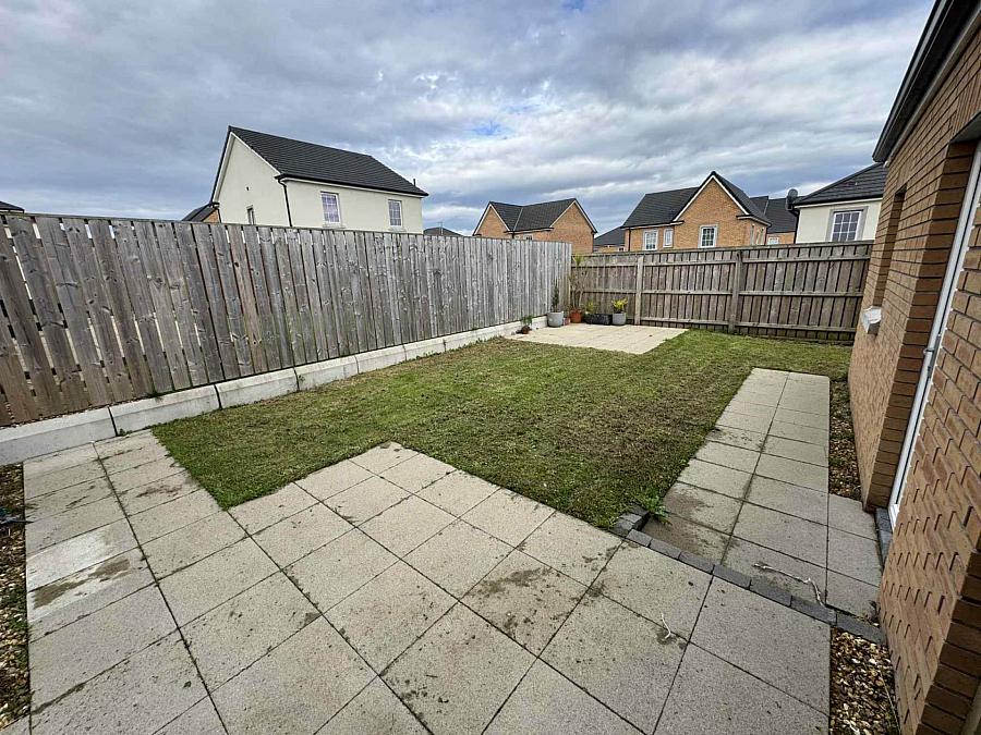 5 Bashford Park Lane