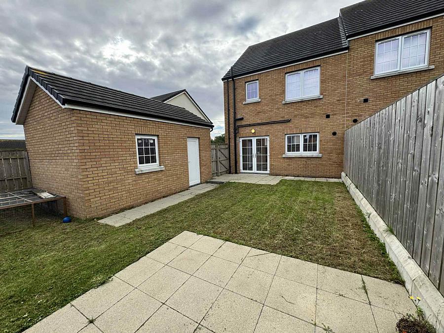 5 Bashford Park Lane