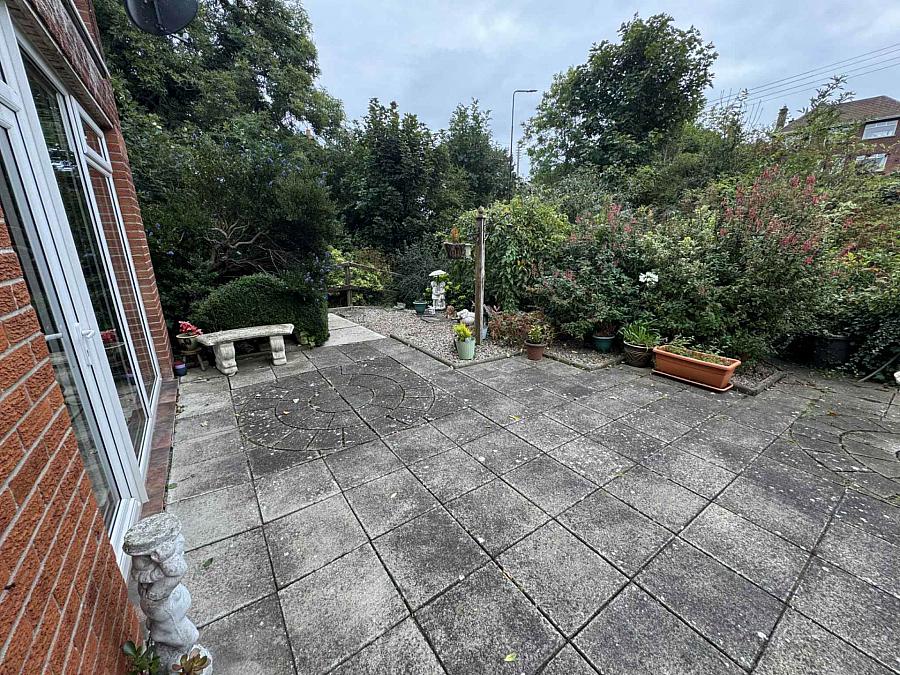 1 Brooklands Drive 1 Brooklands Drive