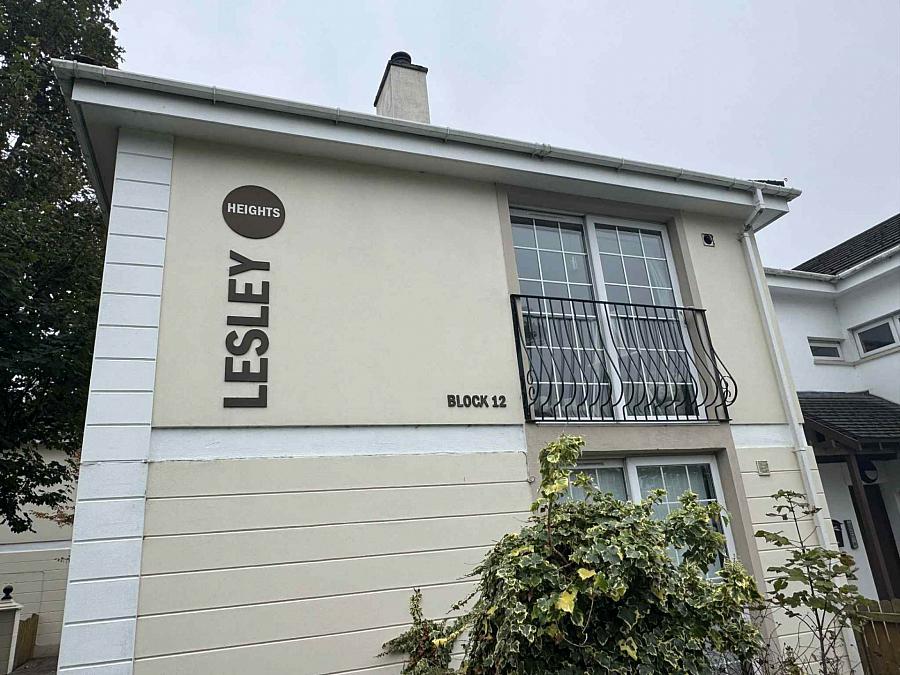 12A Lesley Heights, Glassillan Grove
