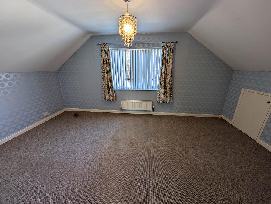 48 Broadlands Gardens