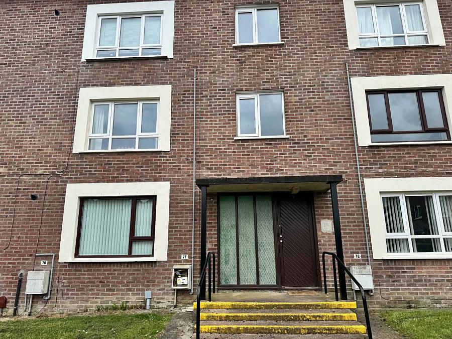 7D Glassisllan Grove