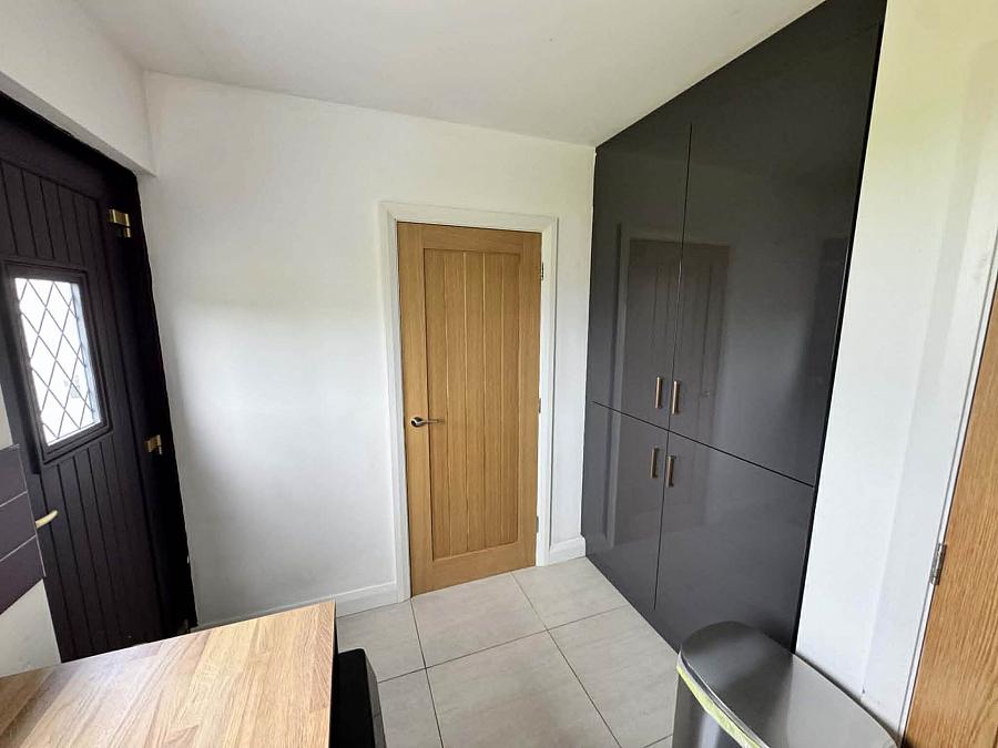 10 Meadowbrook