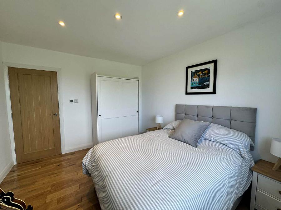 10 Meadowbrook