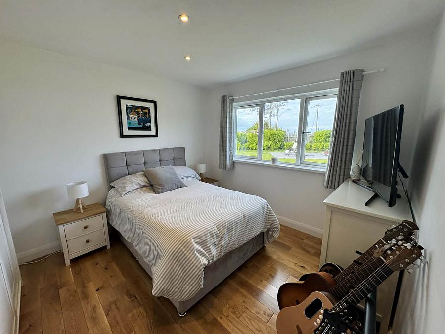 10 Meadowbrook