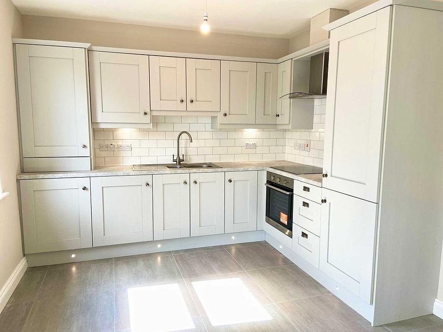 Apt 3 22 Highgrove Meadows Ballygomartin Road Apt 3 22 Highgrove Meadows Ballygomartin Road
