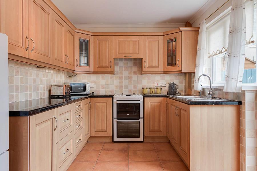2 Castlebrook Way