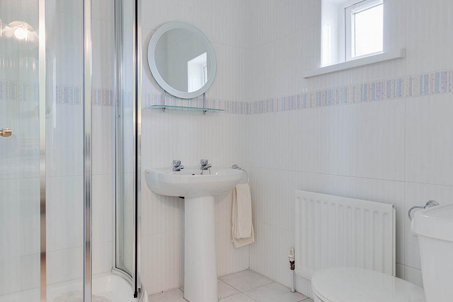 2 Castlebrook Way