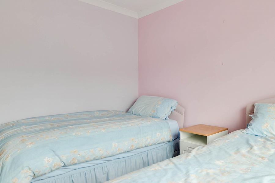 2 Castlebrook Way