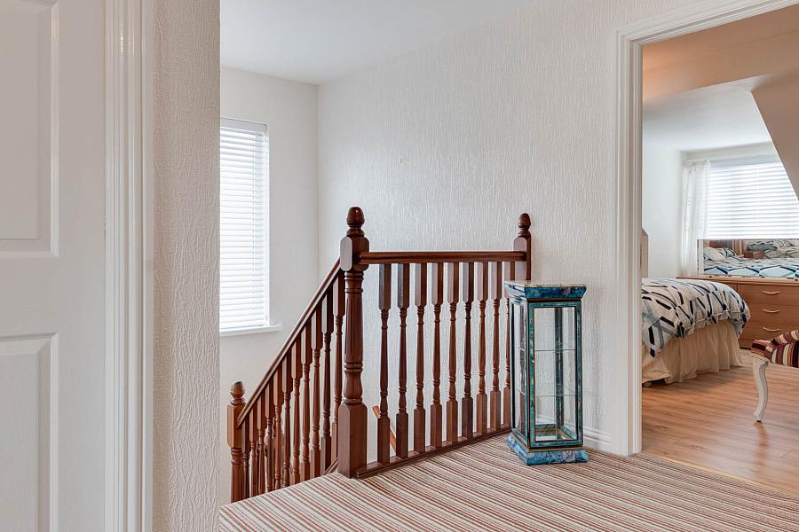 2 Castlebrook Way