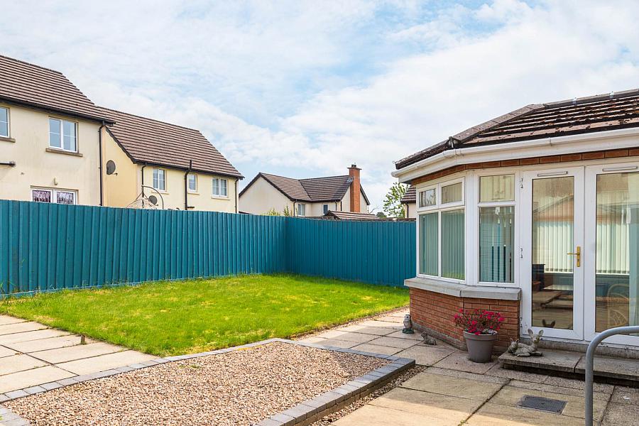 2 Castlebrook Way