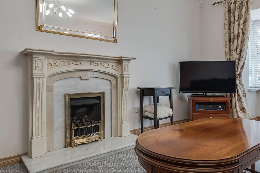 2 Castlebrook Way