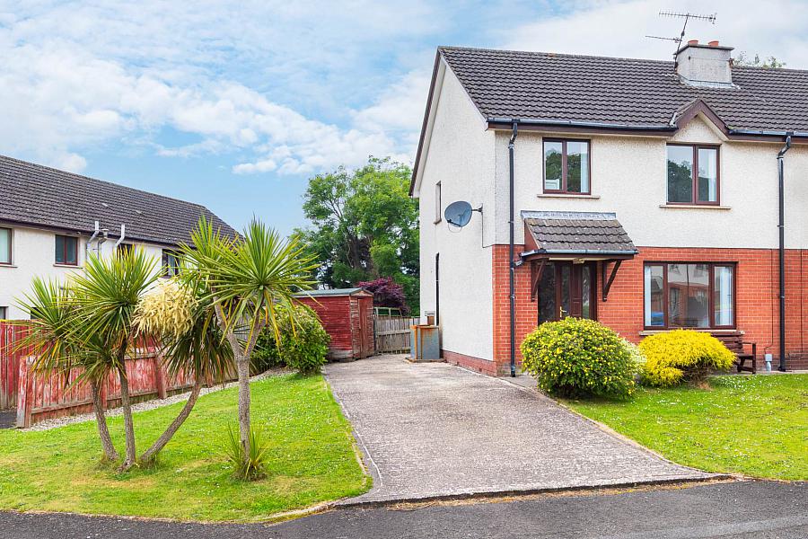 25 Rhanbuoy Close