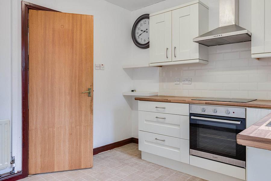 25 Rhanbuoy Close