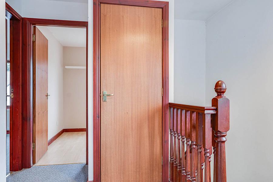 25 Rhanbuoy Close