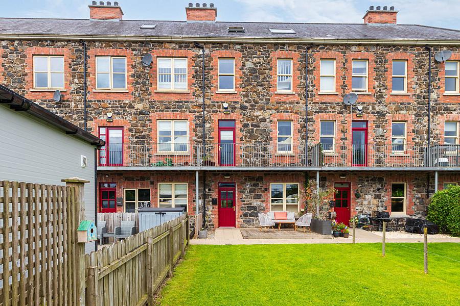 8 Glendoyle Cottages