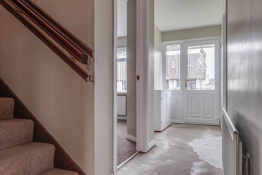 17 Meadow Drive