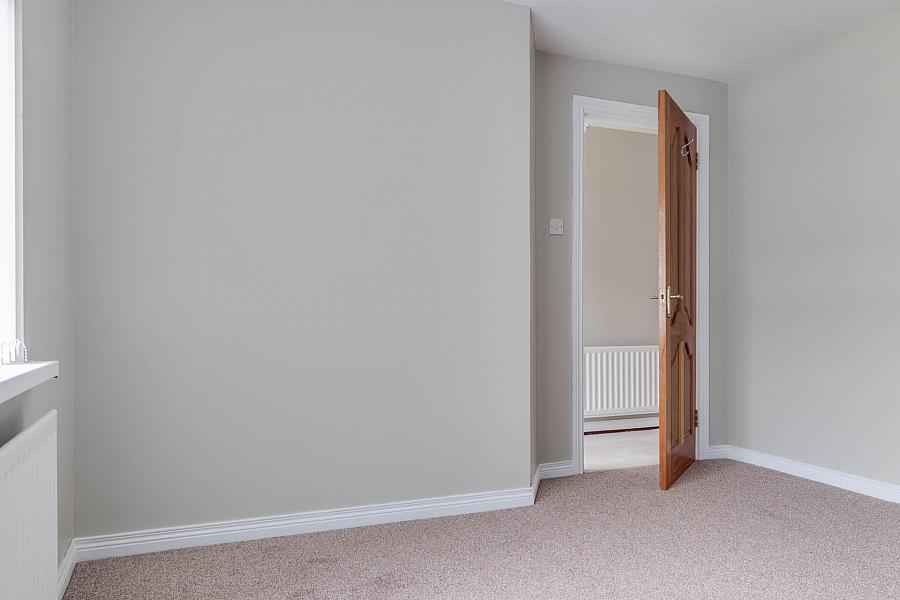 17 Meadow Drive